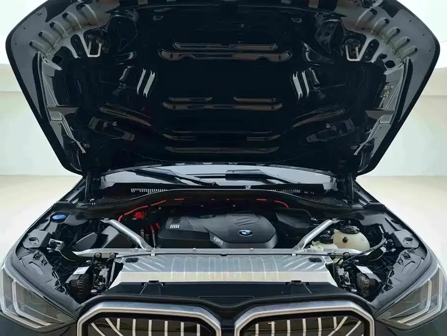 BMW X3 — фото 9