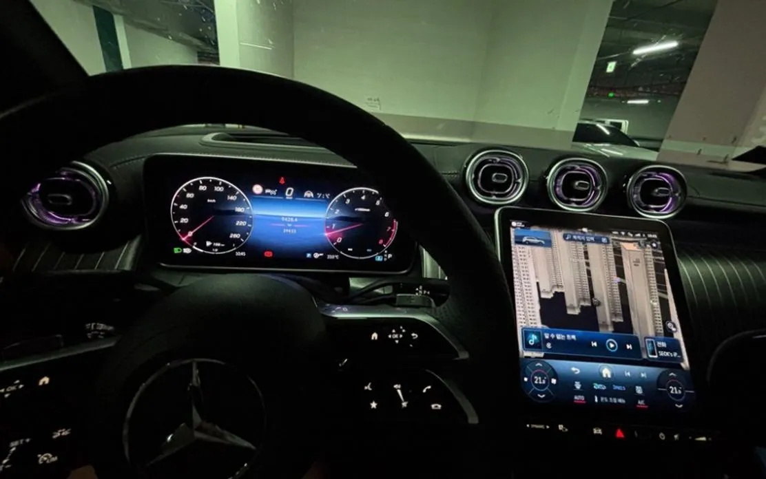 Mercedes-Benz GLC-Class 2023 из KR, фото 3