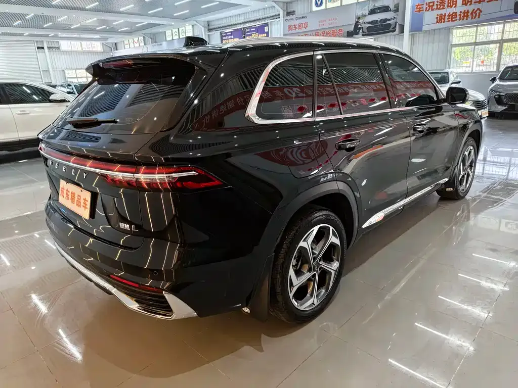 Geely Xingyue L — фото 6