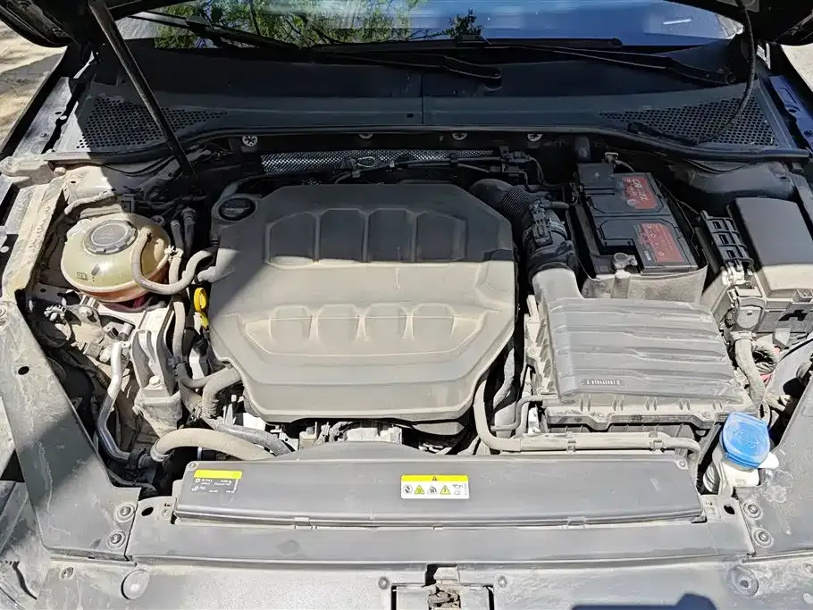 Volkswagen Magotan 2023 из CN, фото 8