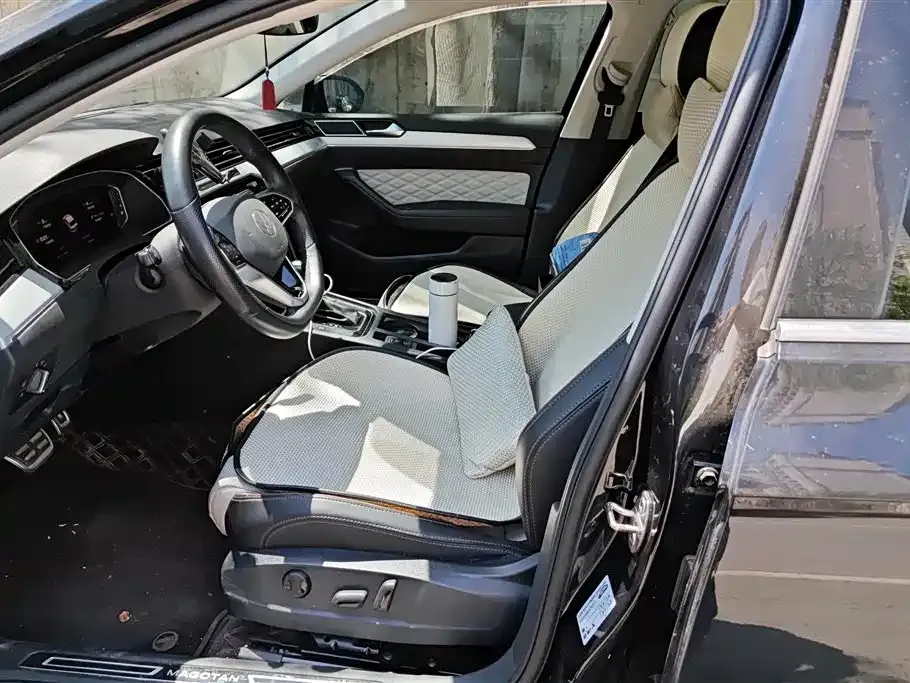 Volkswagen Magotan 2023 из CN, фото 7