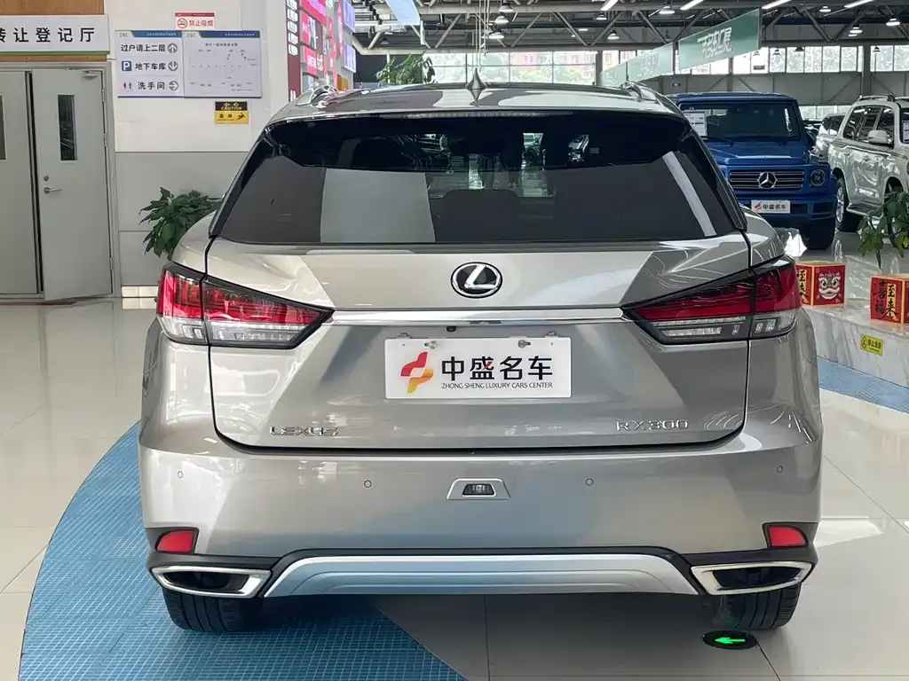 Lexus RX — фото 6