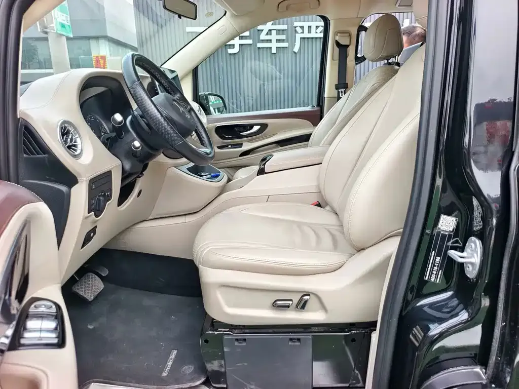 Mercedes-Benz Vito 2021 из CN, фото 9