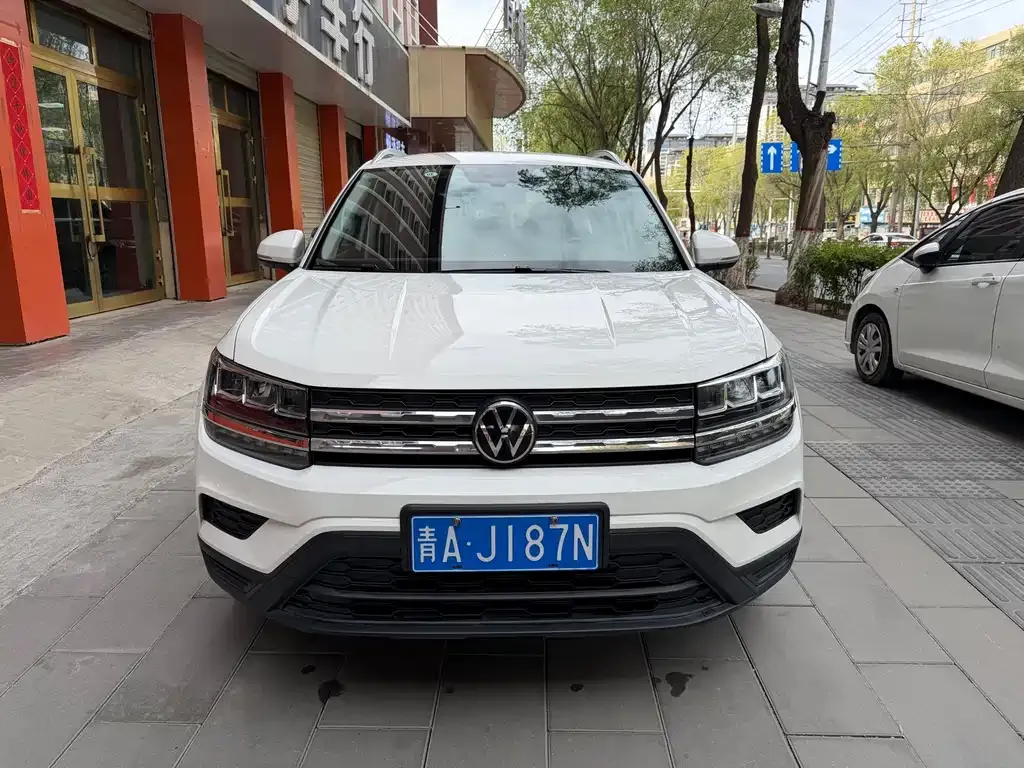 Volkswagen Tharu 2022 из CN, фото 9