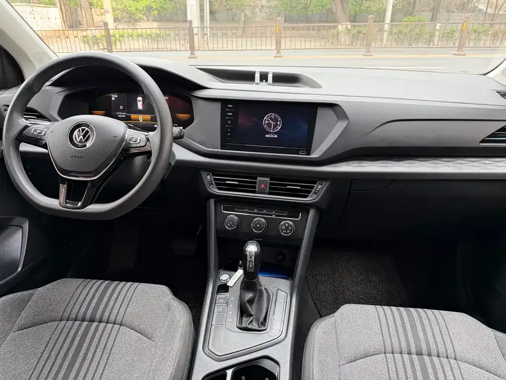 Volkswagen Tharu 2022 из CN, фото 5