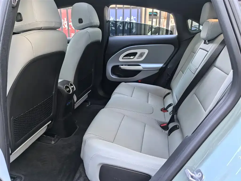 Mercedes-Benz CLA PHEV 2026 из CN, фото 2