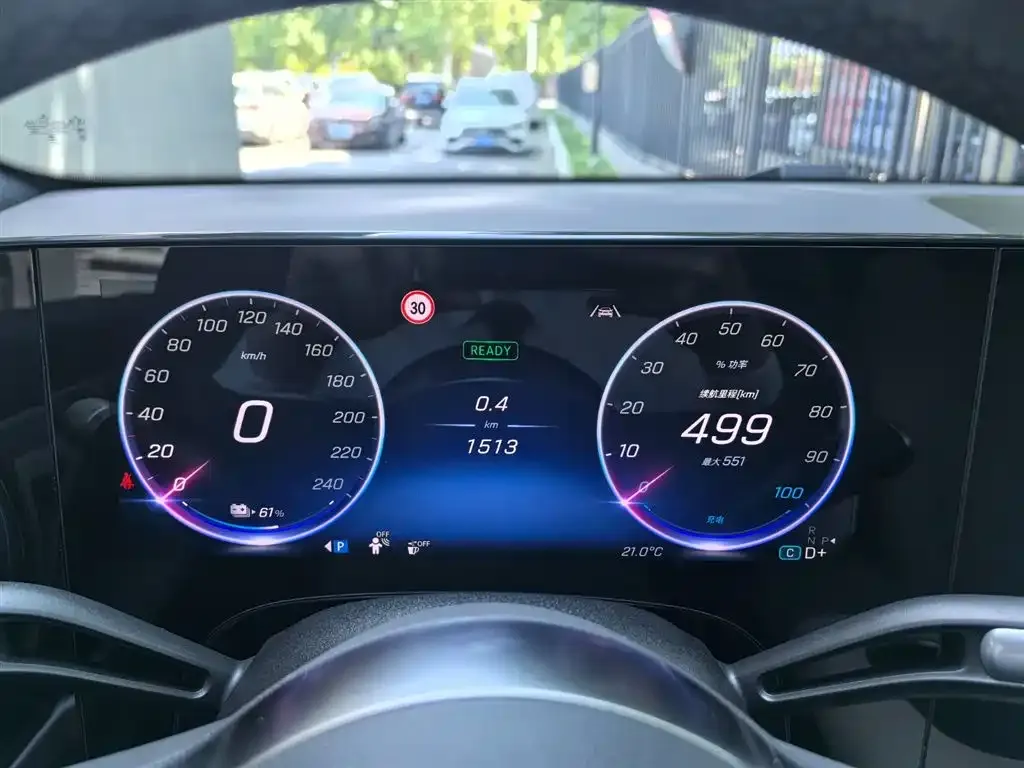 Mercedes-Benz CLA PHEV 2026 из CN, фото 4
