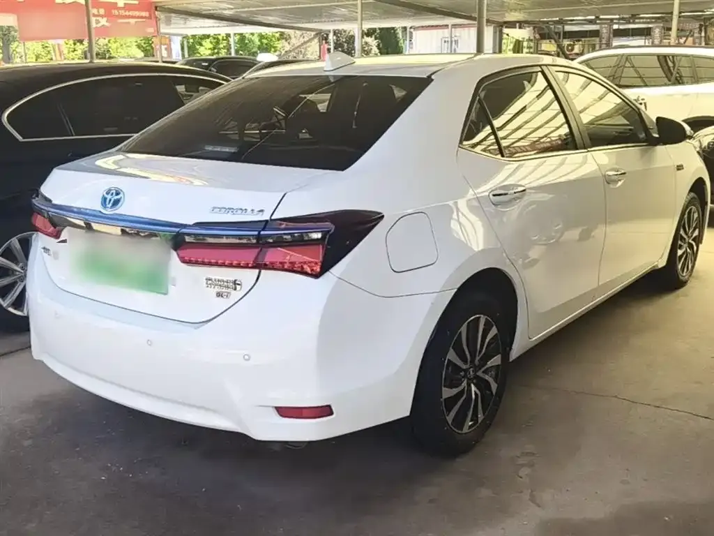 Toyota Corolla Hybrid 2021 из CN, фото 9