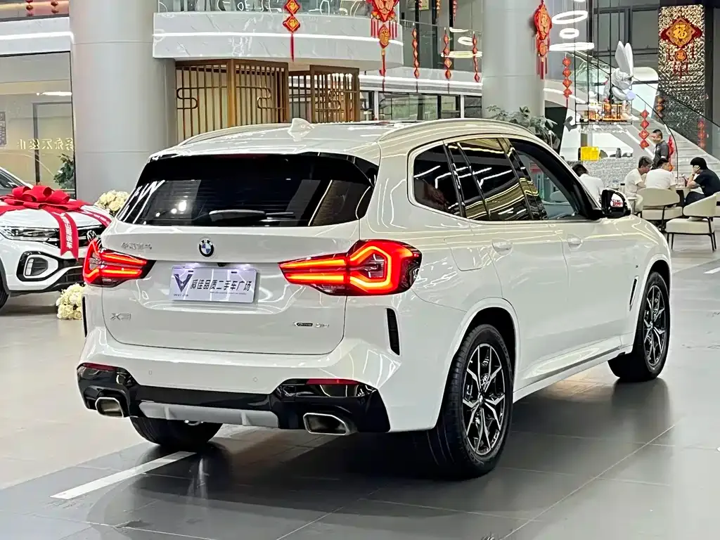 BMW X3 — фото 7