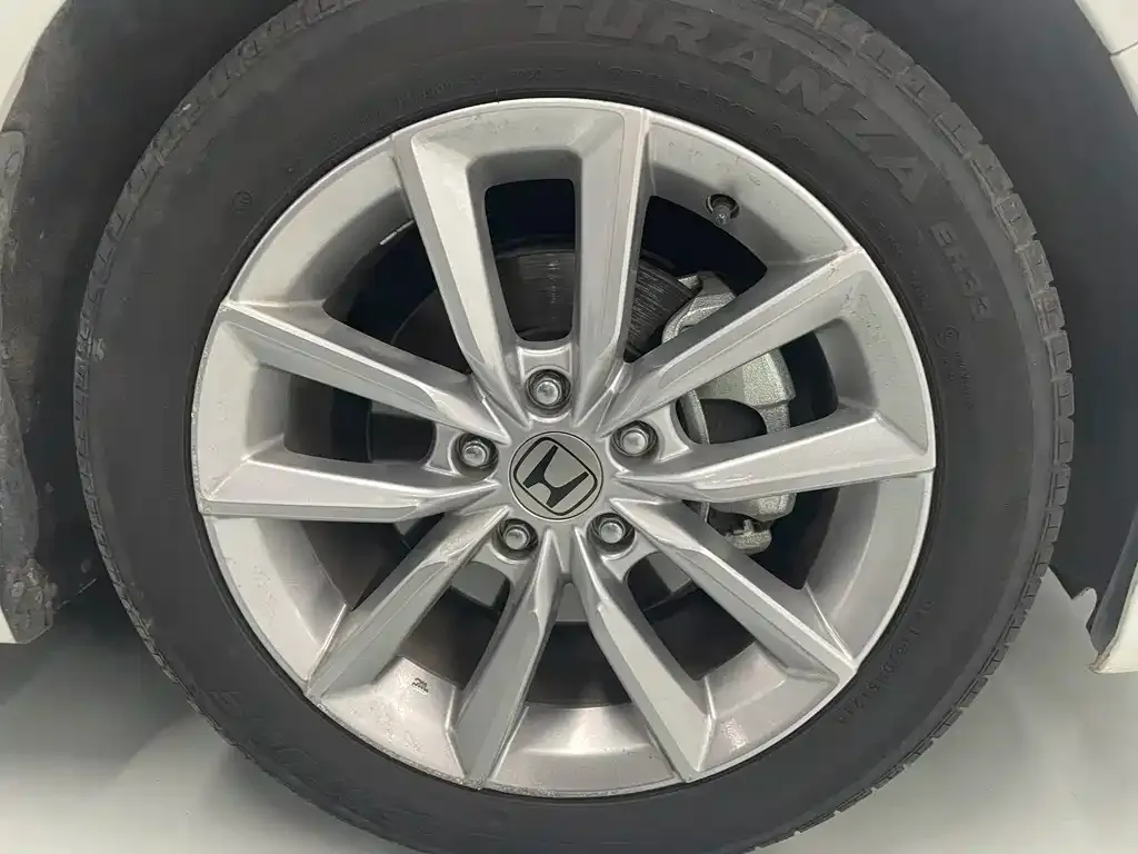 Honda Accord — фото 3