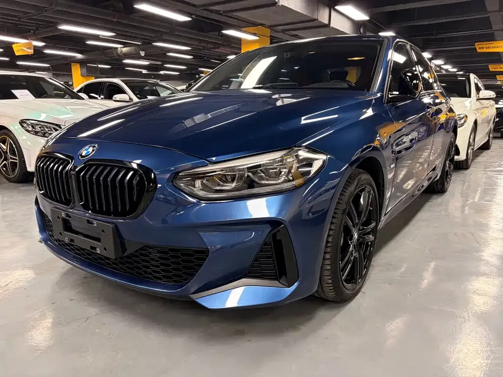 BMW 1 Series — фото 1