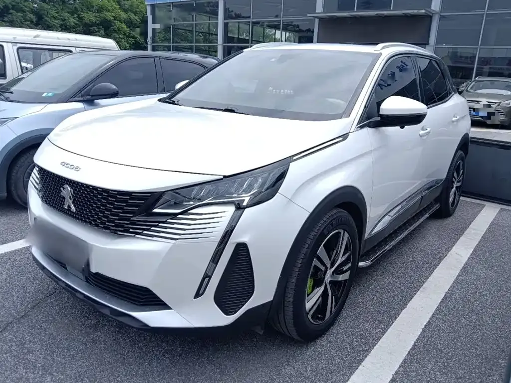 Peugeot 4008 — фото 1