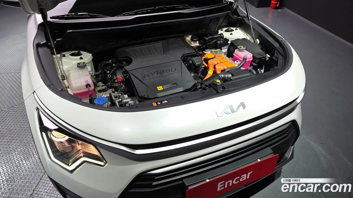 Kia Niro — фото 10