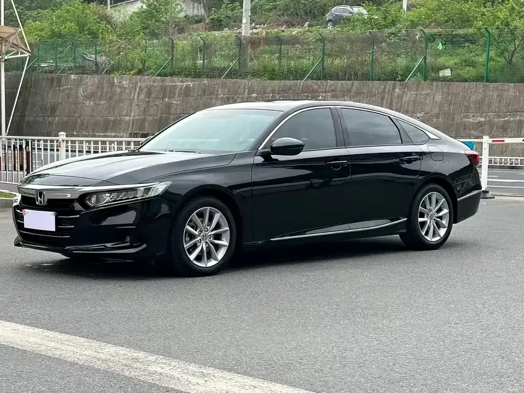 Honda Accord 2022 из CN, фото 1