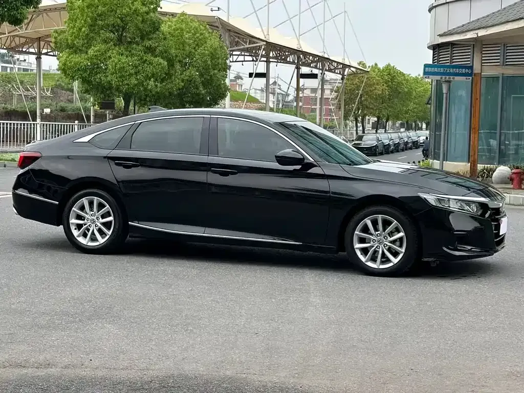 Honda Accord 2022 из CN, фото 3