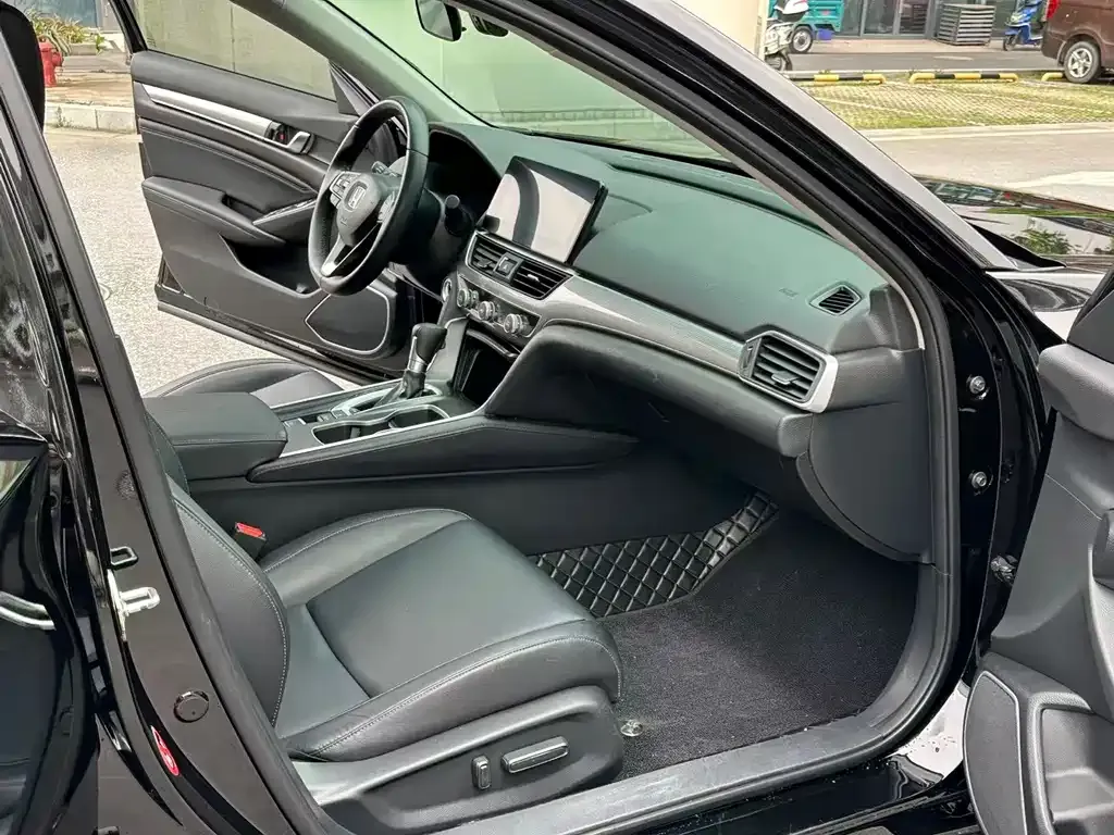 Honda Accord 2022 из CN, фото 7