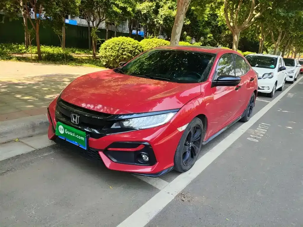 Honda Civic — фото 1