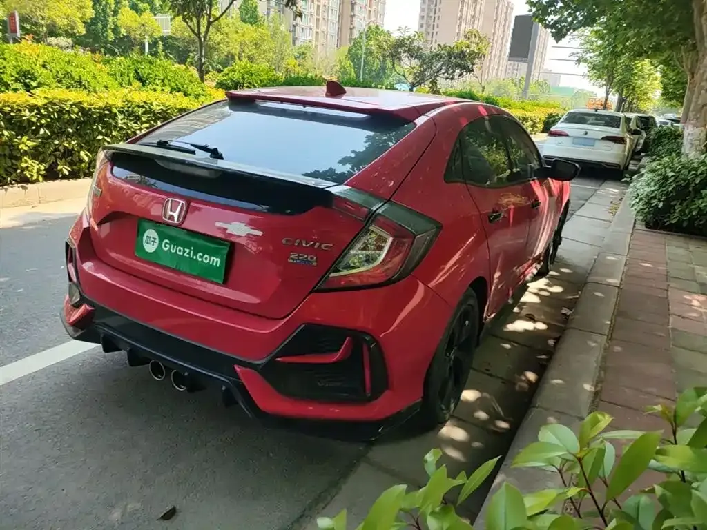 Honda Civic — фото 8