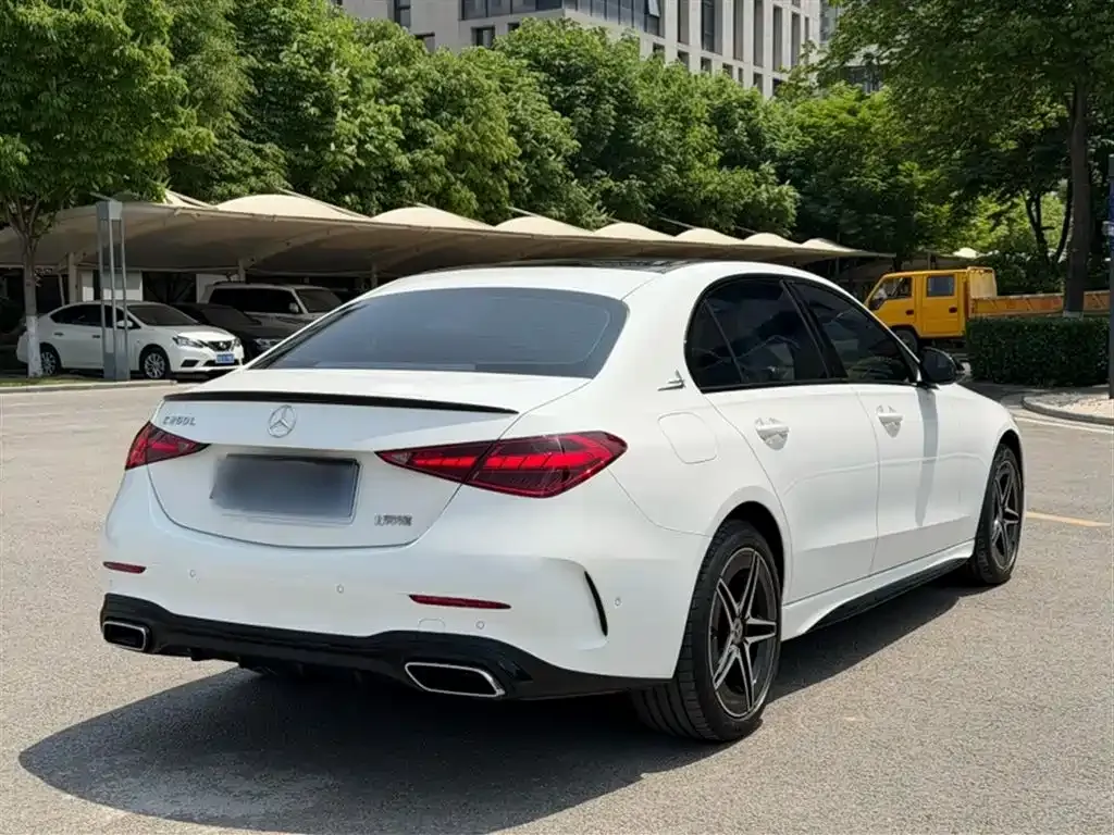 Mercedes-Benz C-Class 2024 из CN, фото 2