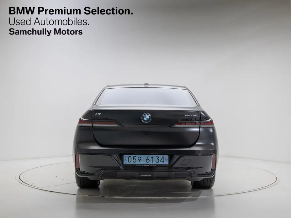BMW i7 2023 из KR, фото 3