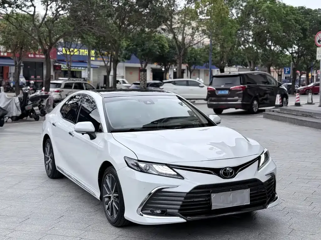 Toyota Camry 2024 из CN, фото 5
