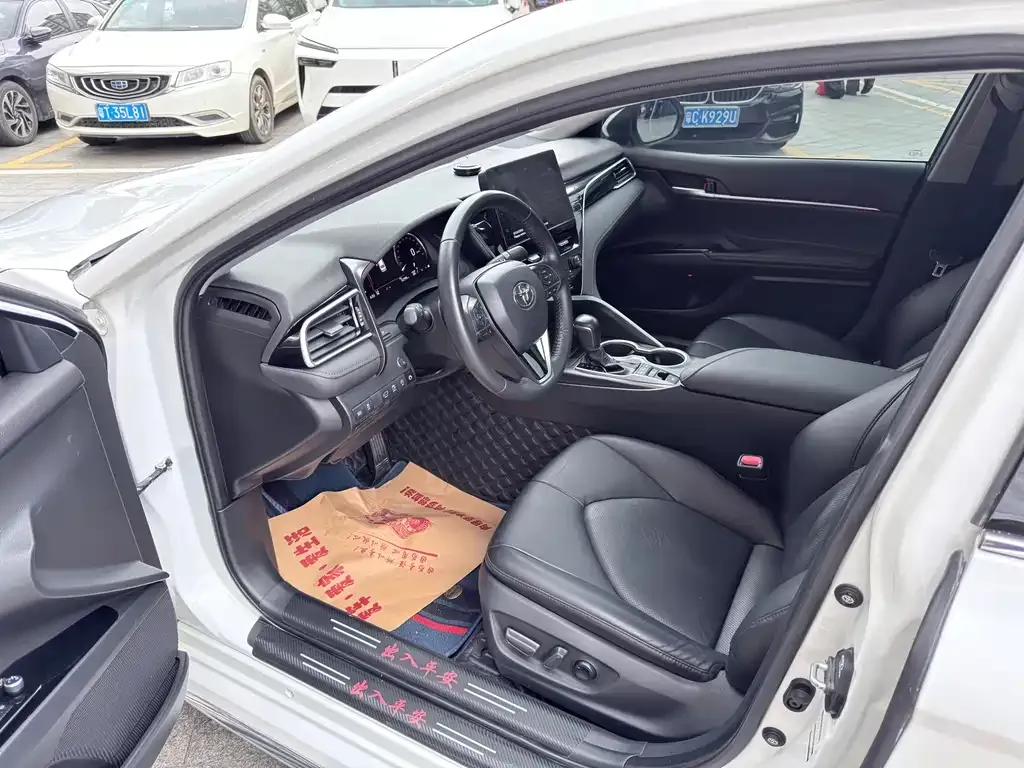 Toyota Camry 2024 из CN, фото 6