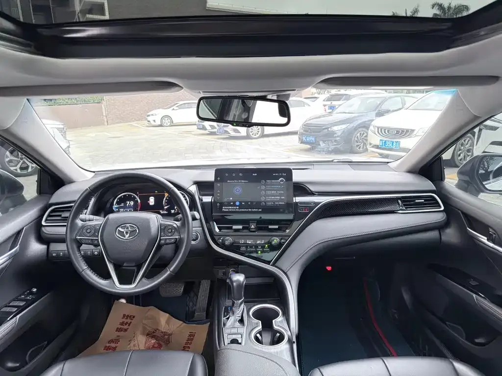 Toyota Camry 2024 из CN, фото 9