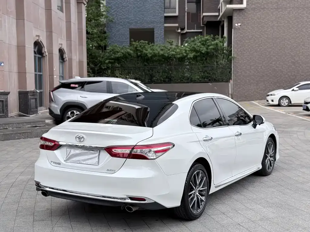 Toyota Camry 2024 из CN, фото 7