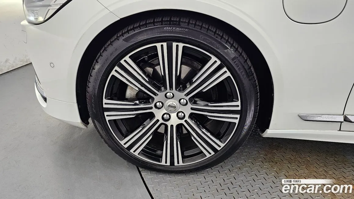 Volvo S90 2021 из KR, фото 9