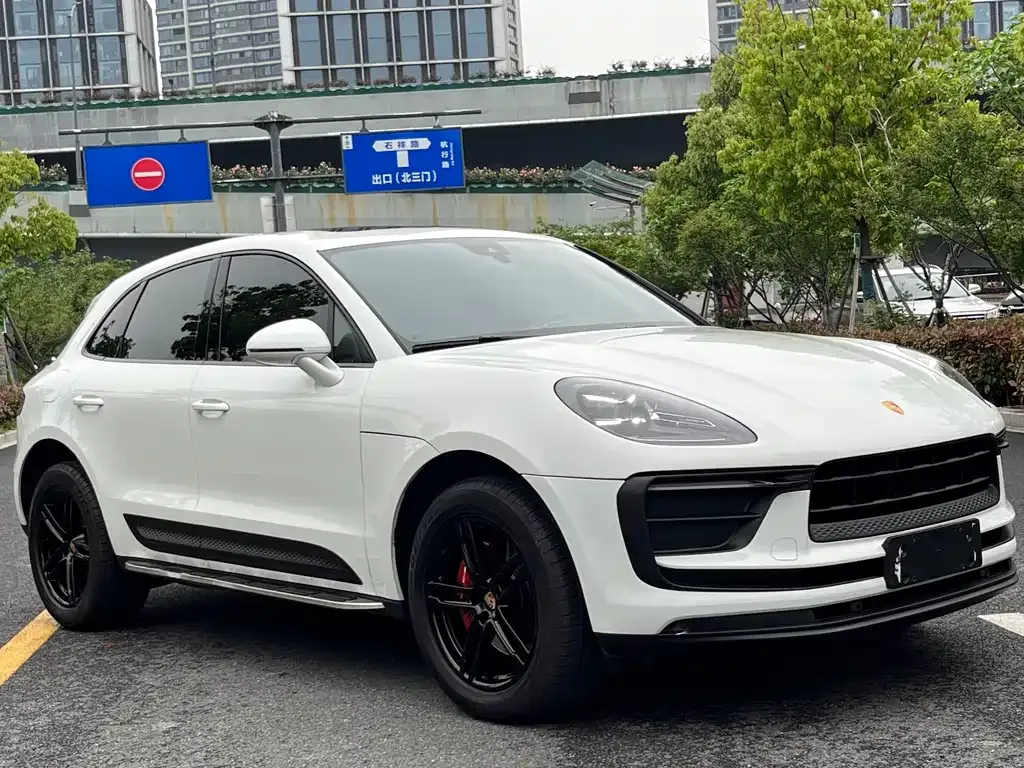 Porsche Macan — фото 7
