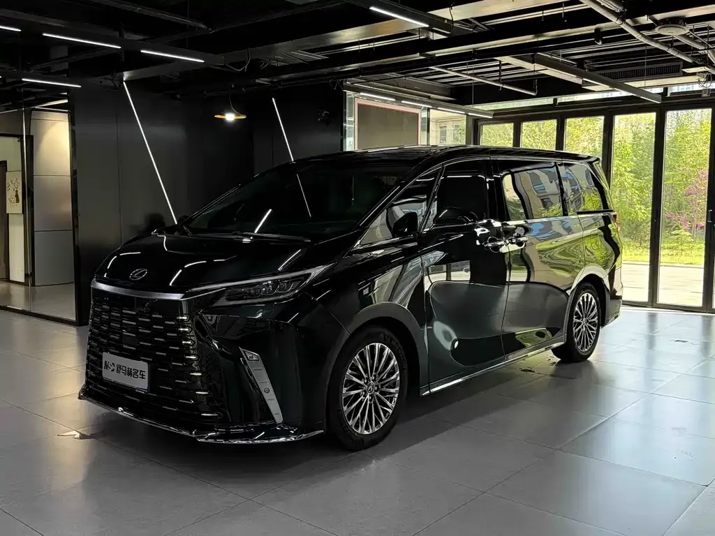 Lexus LM 2024 из CN, фото 1