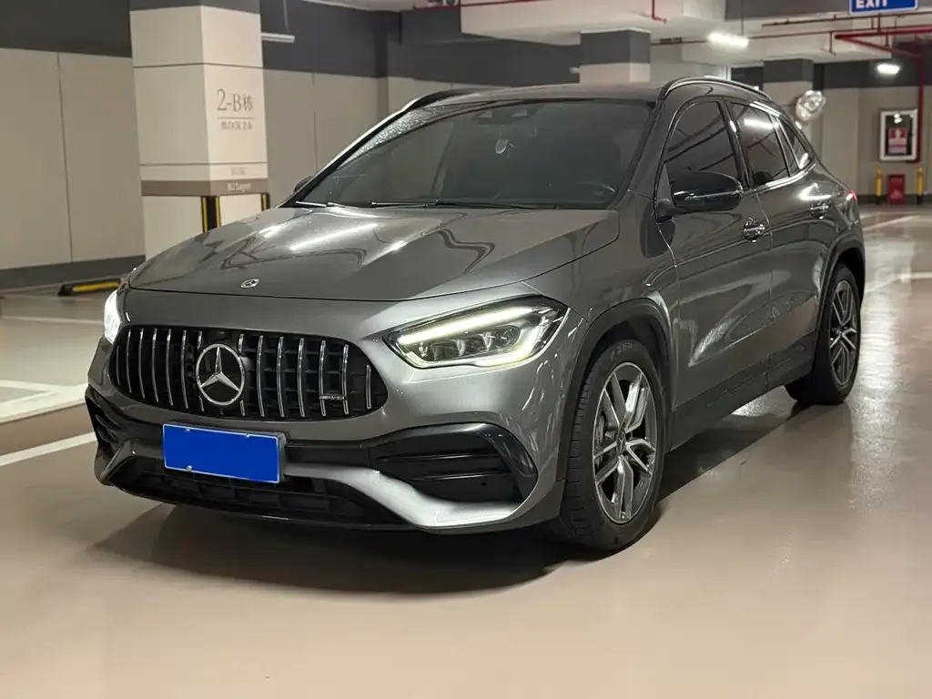 Mercedes-Benz GLA AMG