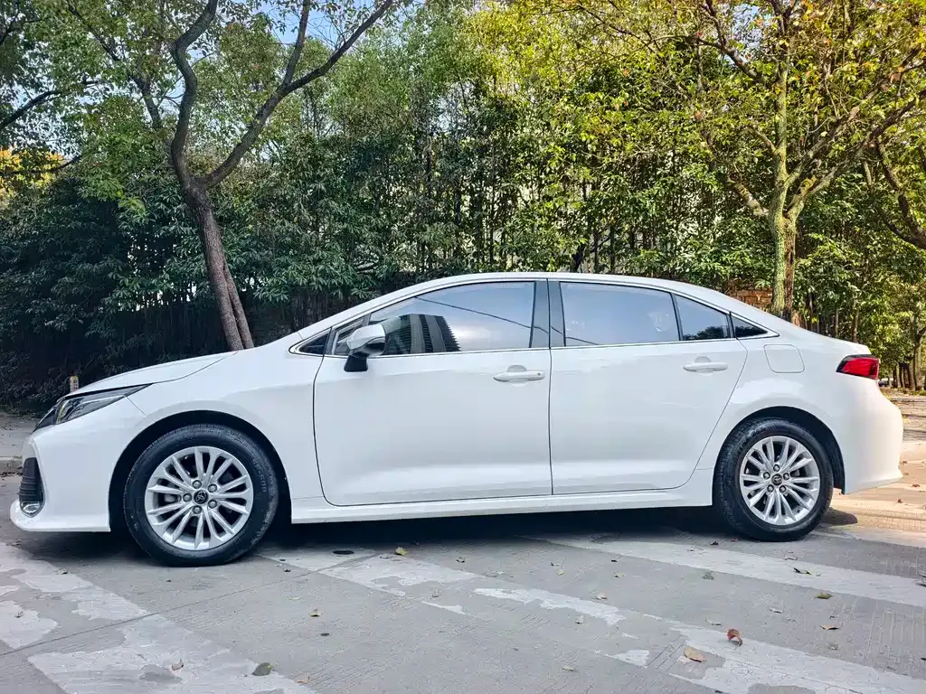 Toyota Allion 2023 из CN, фото 6