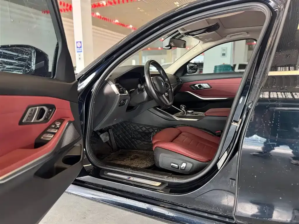 BMW 3 Series 2021 из CN, фото 7