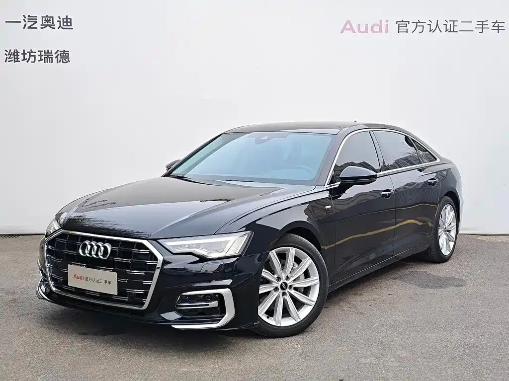 Audi A6L — фото 1