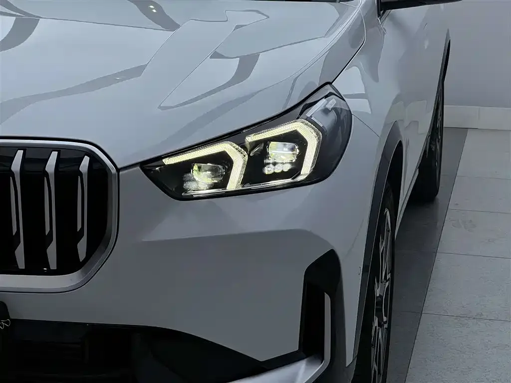 BMW X1 2024 из CN, фото 2