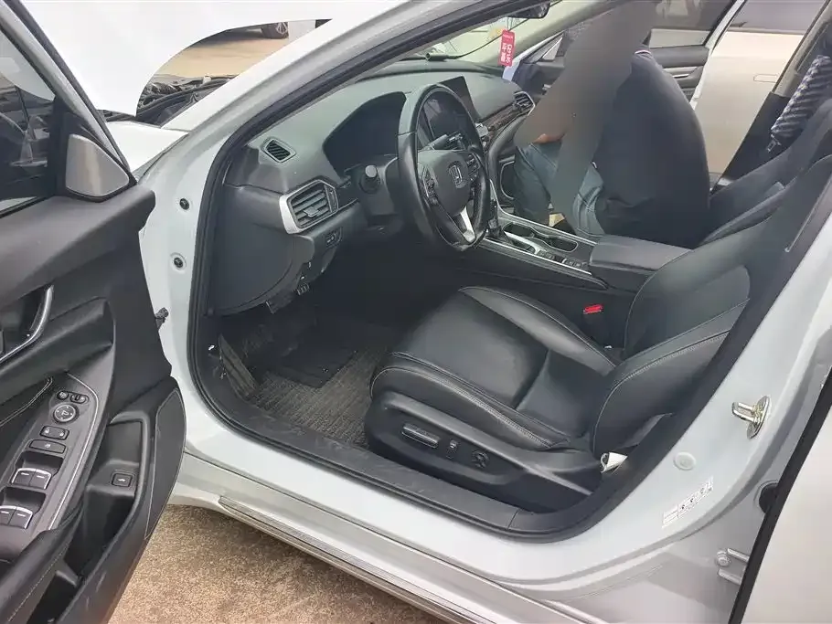 Honda Accord 2021 из CN, фото 6