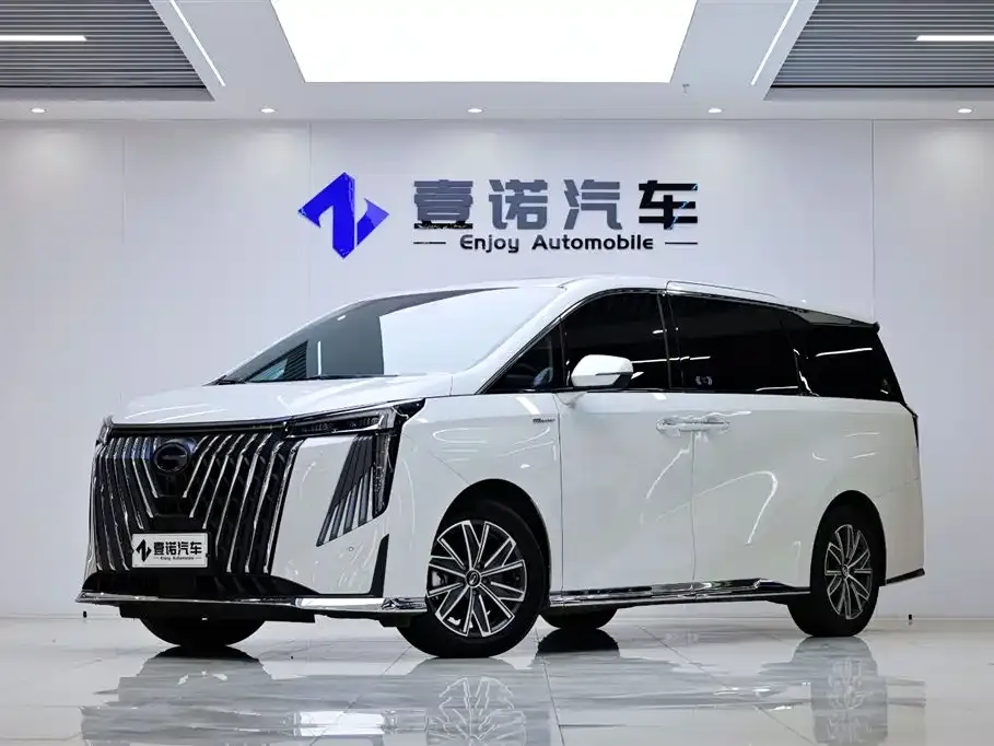 GAC Motor Trumpchi M8 — фото 1