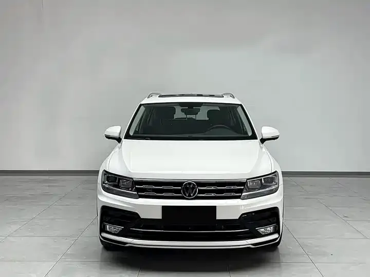 Volkswagen Tiguan L 2021 из CN, фото 7