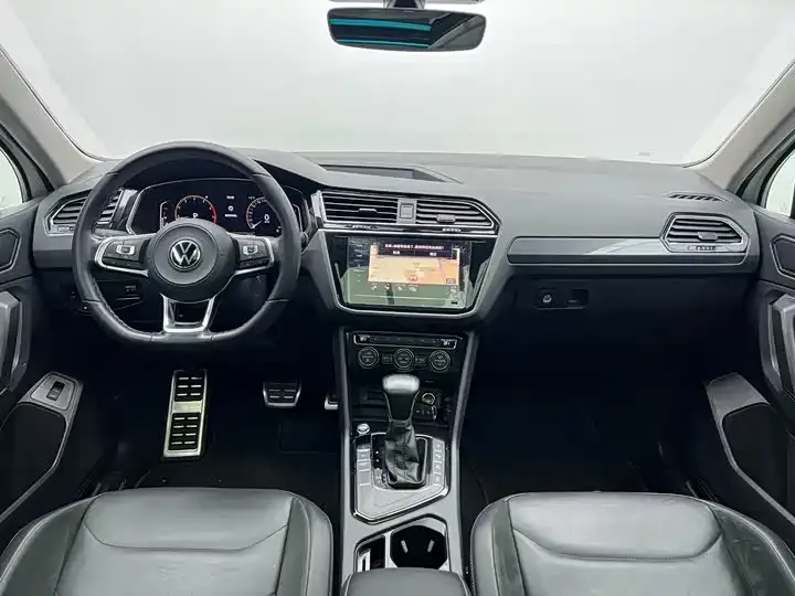 Volkswagen Tiguan L 2021 из CN, фото 5