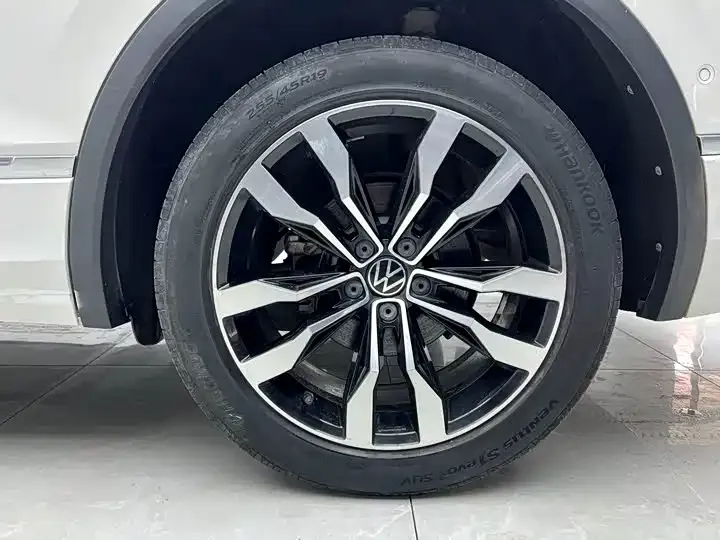 Volkswagen Tiguan L 2021 из CN, фото 6
