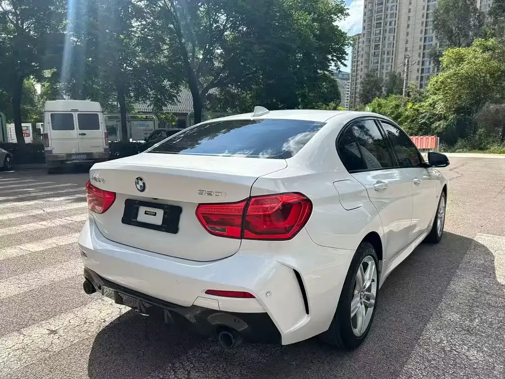 BMW 1 Series — фото 9