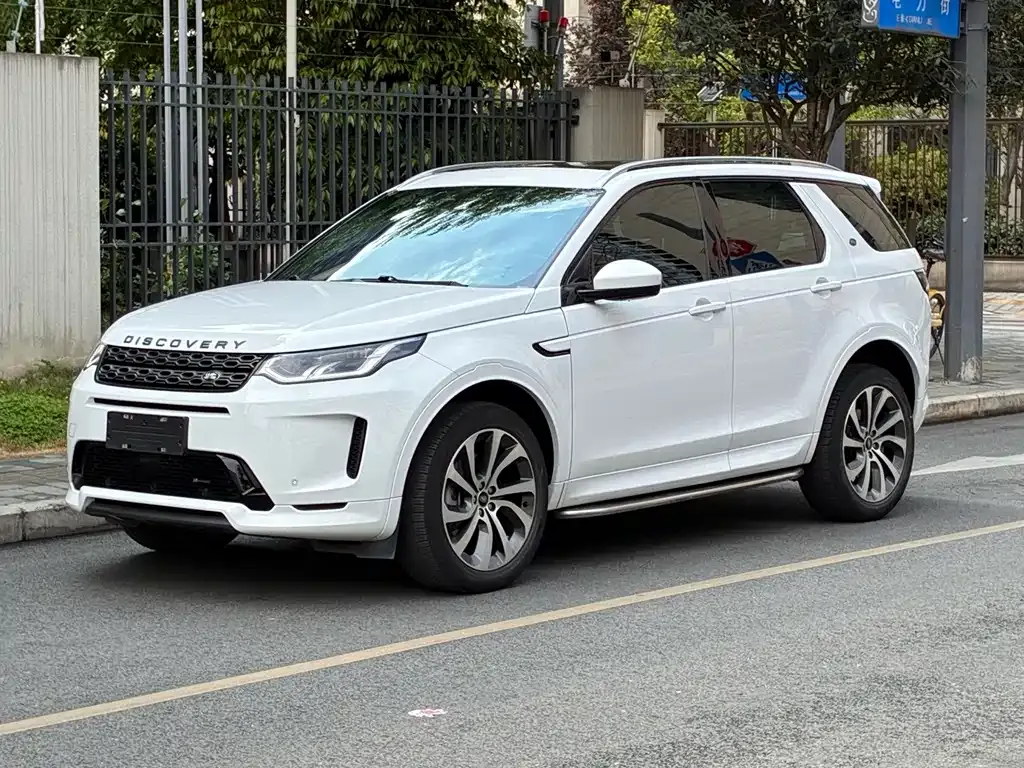 Land Rover Discovery Sport — фото 1
