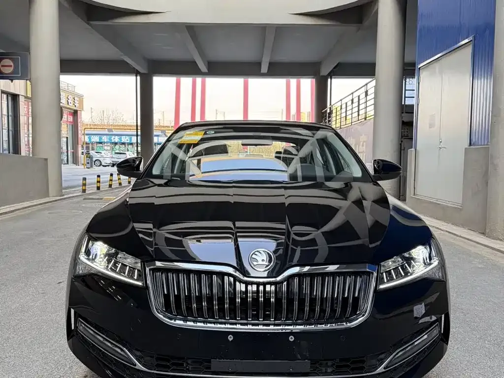 Skoda Superb 2026 из CN, фото 6