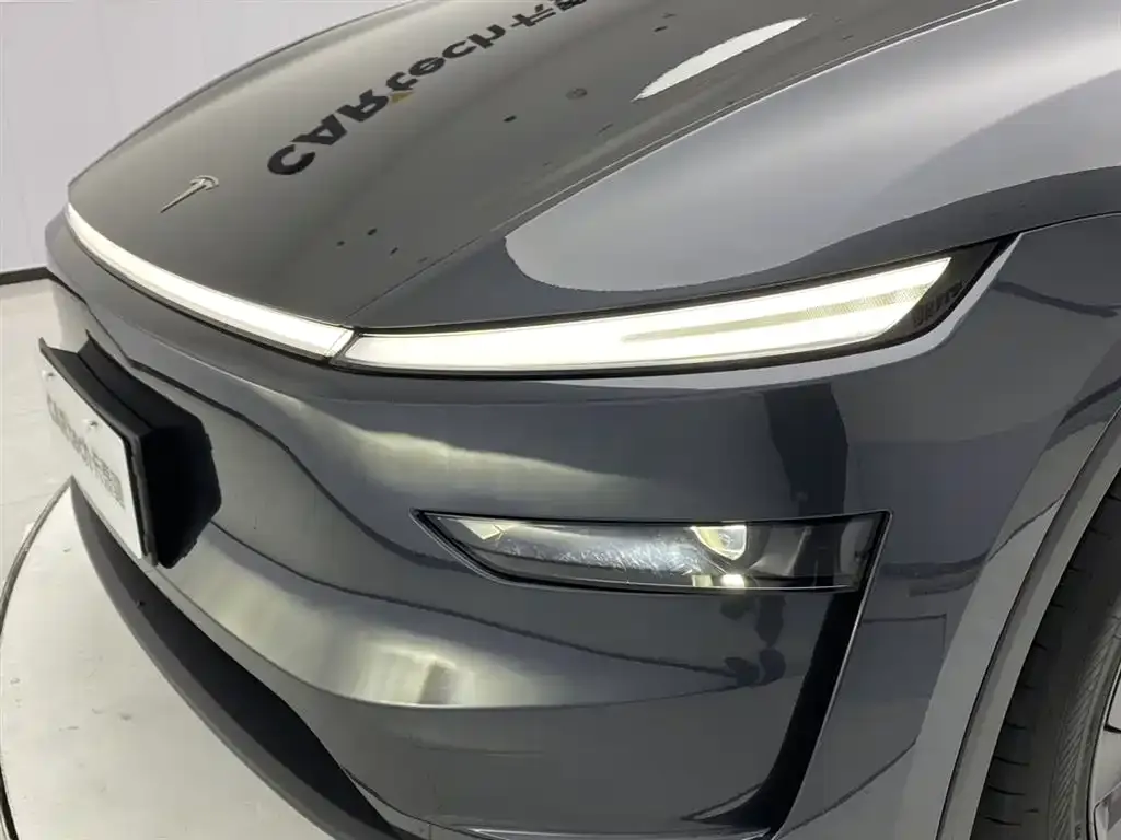 Tesla Model Y 2025 из CN, фото 2