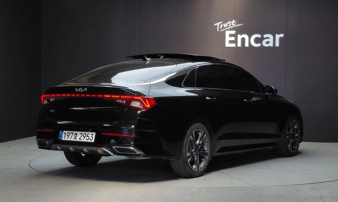 Kia K5 — фото 5