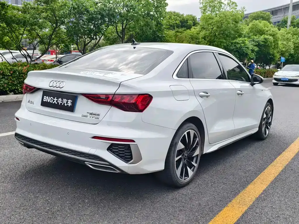 Audi A3 — фото 8