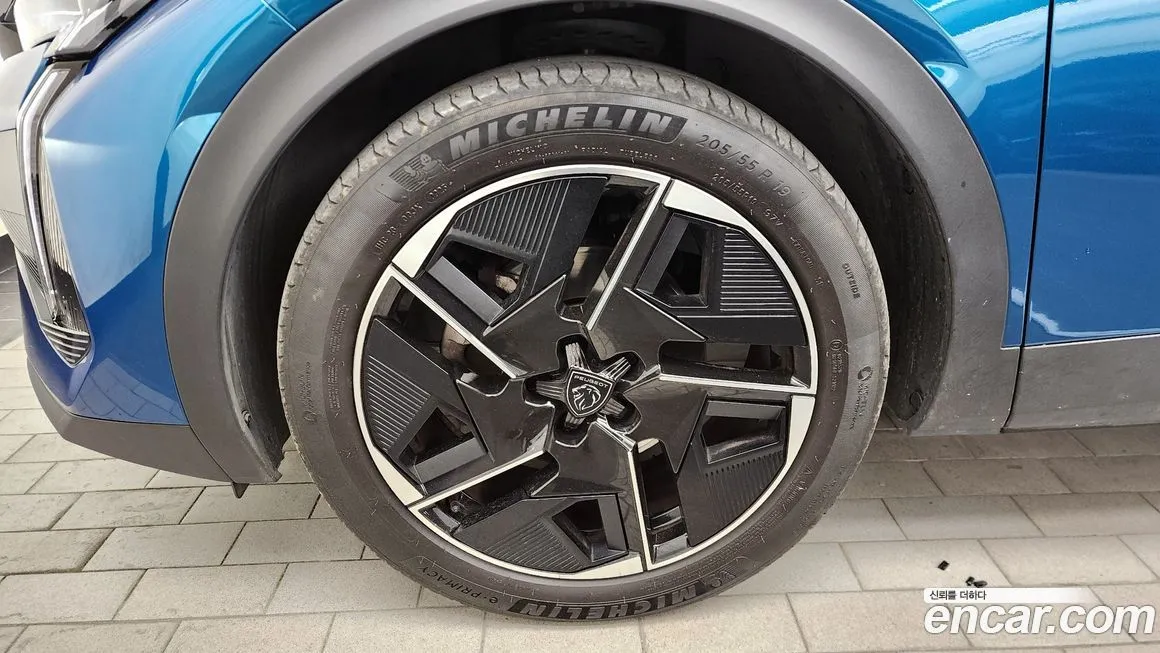 Peugeot 408 2023 из KR, фото 7