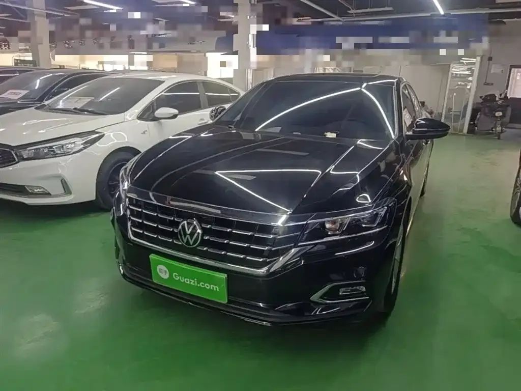 Volkswagen Passat — фото 8
