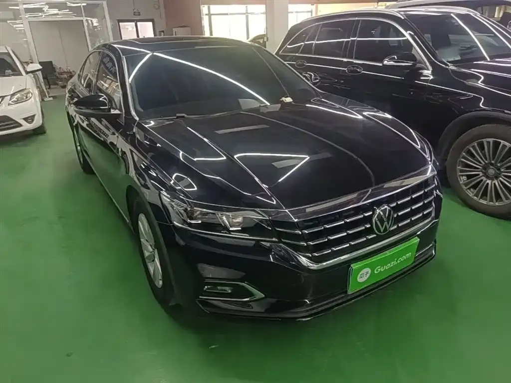 Volkswagen Passat — фото 10